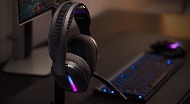 LogiTech Gaming Headphones SpicyPulp